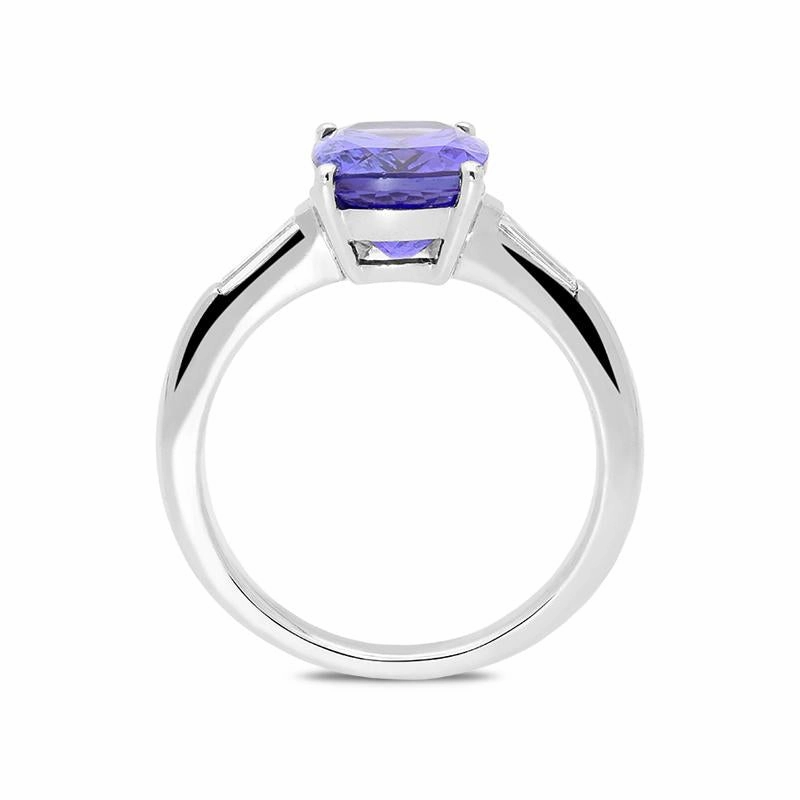 18ct White Gold 3.72ct Cushion Cut Tanzanite Diamond Ring D