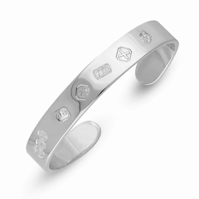 18ct White Gold Queen's Jubilee Hallmark Cuff Bangle D
