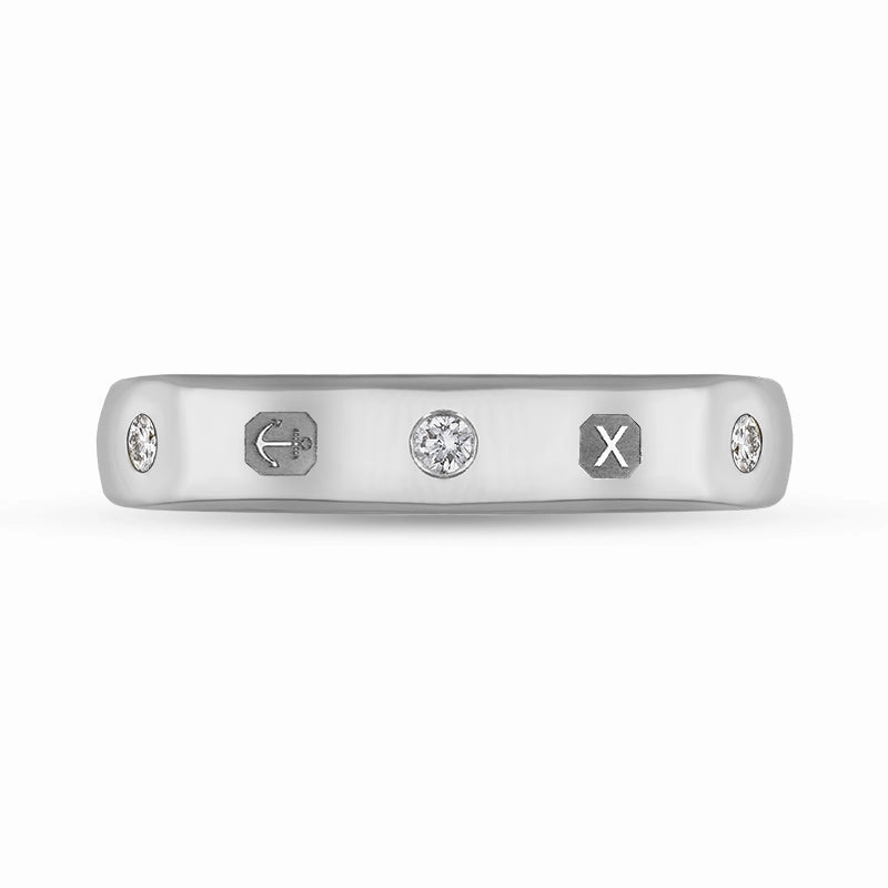 9ct White Gold 0.15ct Diamond Queen's Jubilee Hallmark 4mm Ring D