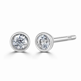 9ct White Gold 0.15ct Diamond Solitaire Stud Earrings