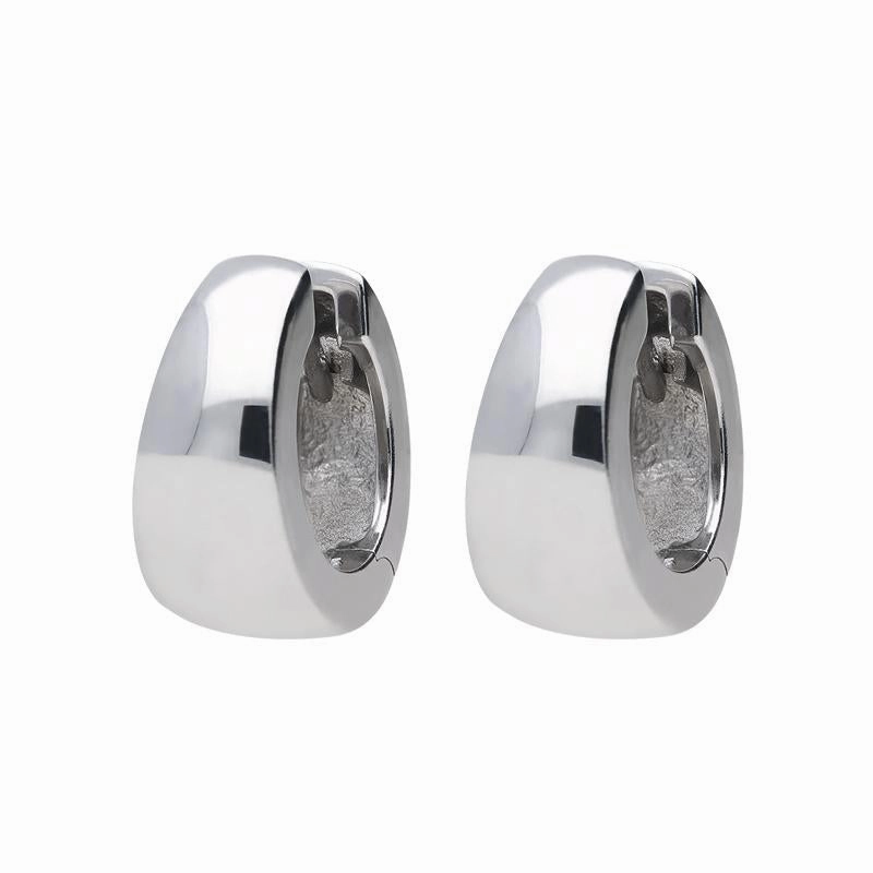 9ct White Gold Graduating Hoop Earrings