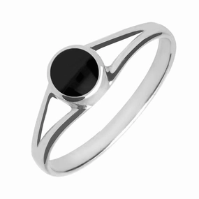 9ct White Gold Whitby Jet Round Split Shoulder Ring