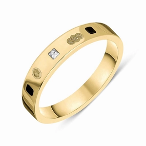 9ct Yellow Gold 0.09ct Diamond Whitby Jet King's Coronation Hallmark Princess Cut 4mm Ring D