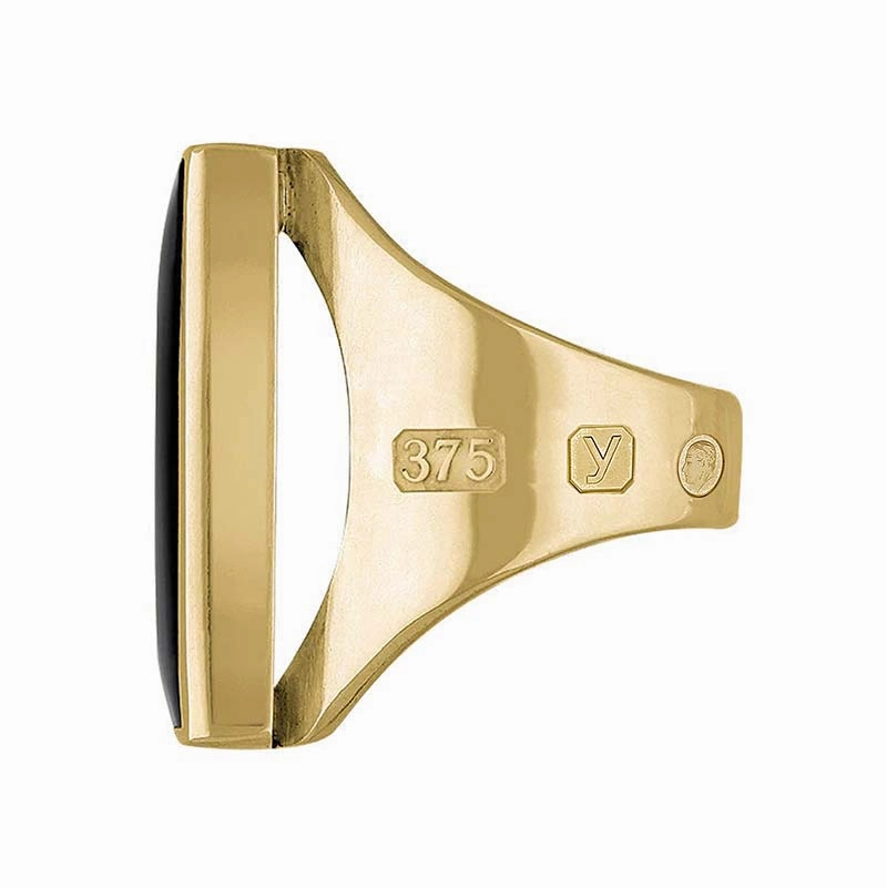 9ct Yellow Gold Whitby Jet King's Coronation Hallmark Medium Square Ring D