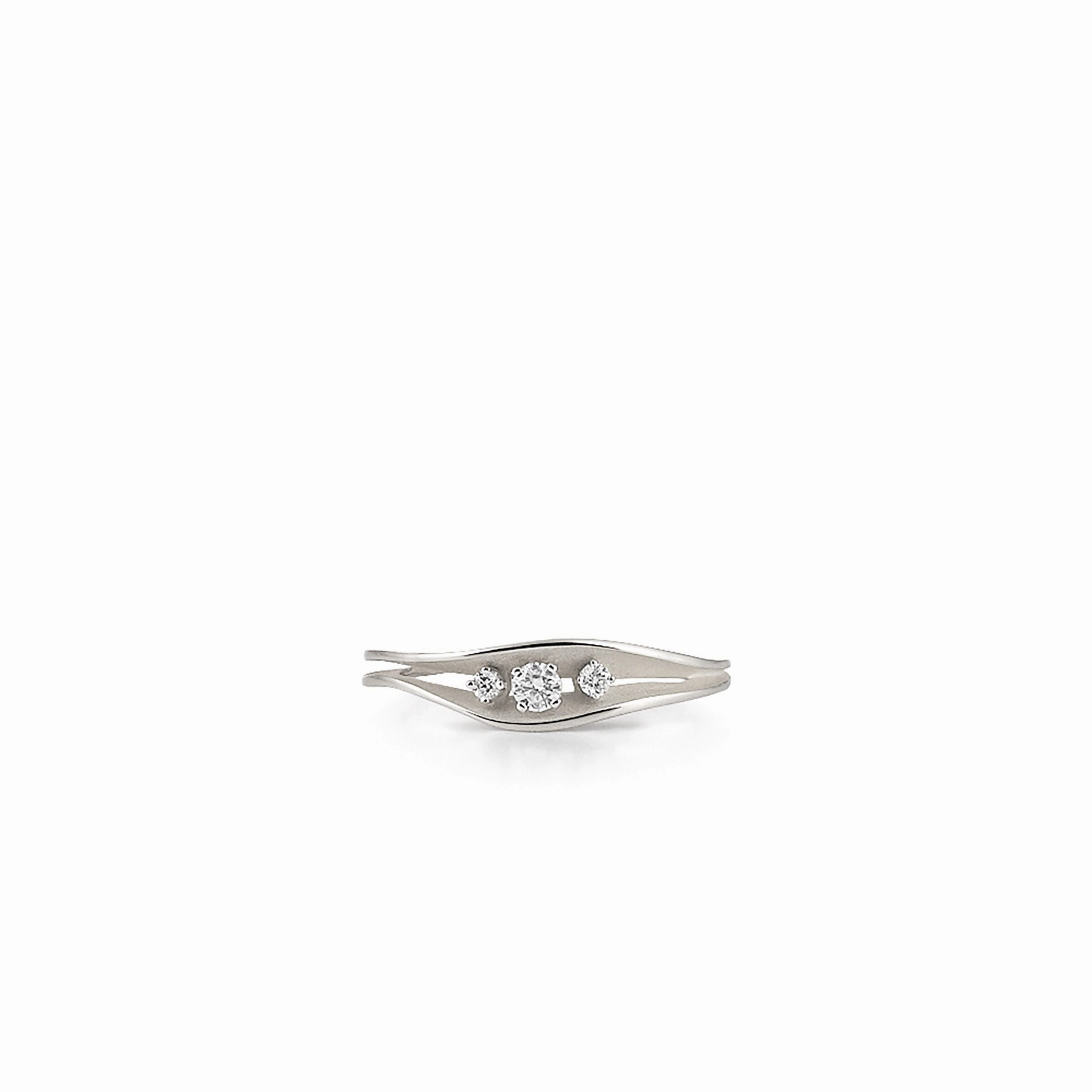 Annamaria Cammilli 18ct White Ice Gold 0.13ct Diamond Dune Series Stacking Ring