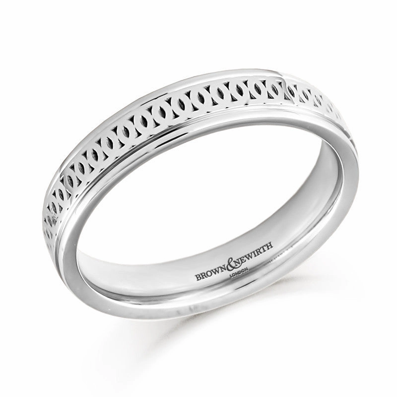 Brown & Newirth Wedding Ring