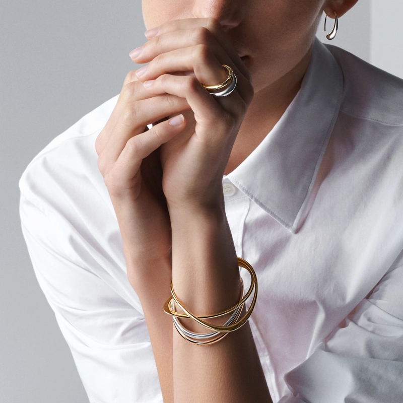 Georg Jensen Offspring 18ct Yellow Gold Open Bangle D