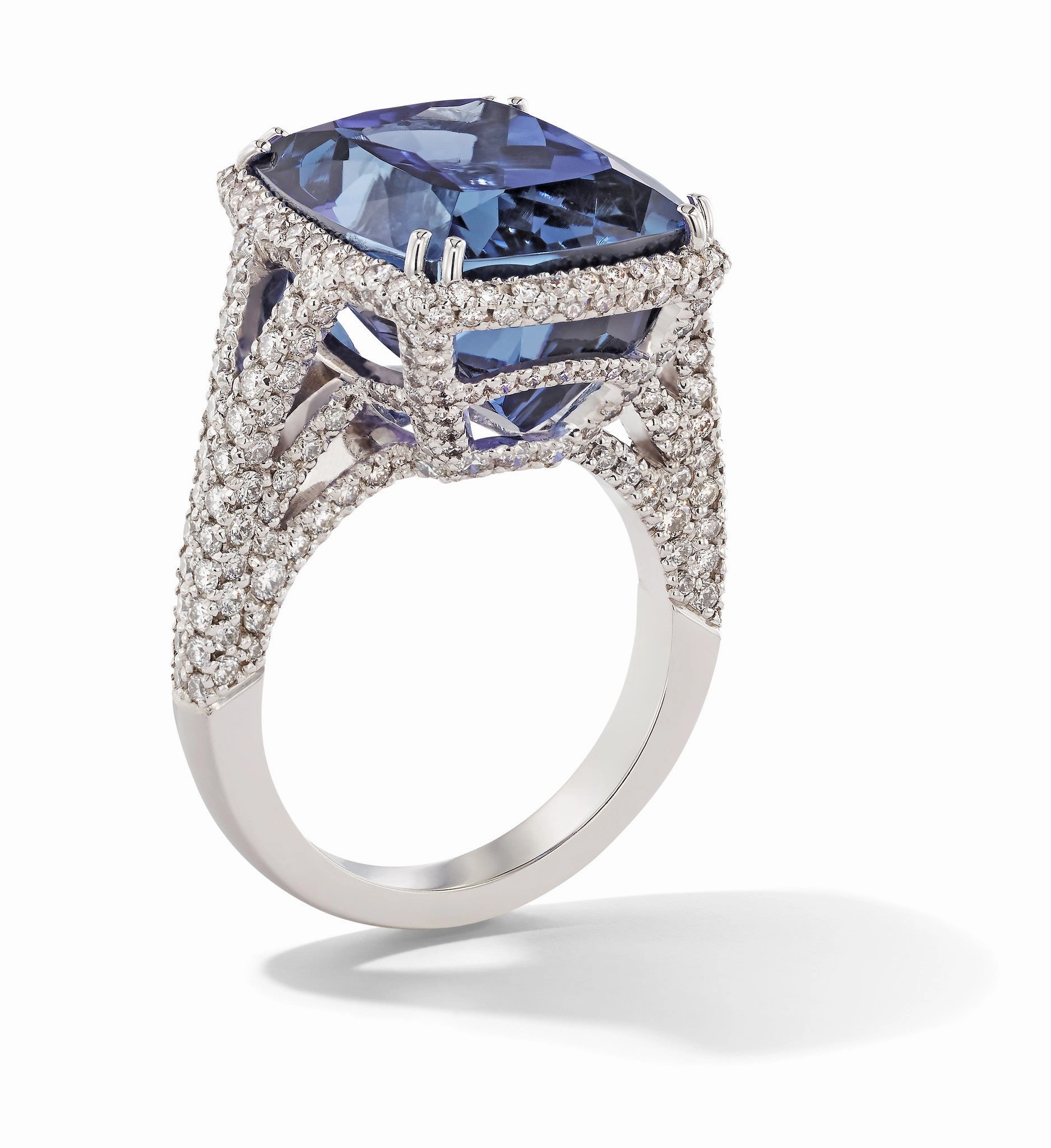 Hans D. Kreiger 18ct White Gold 17.93ct Tanzanite 1.85ct Diamond Emerald Cut Ring
