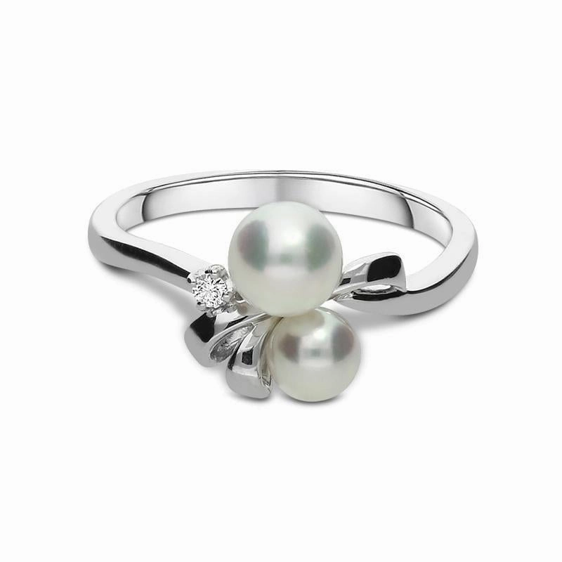 Mikimoto 18ct White Gold 5.5mm Akoya Pearl Diamond Ring D