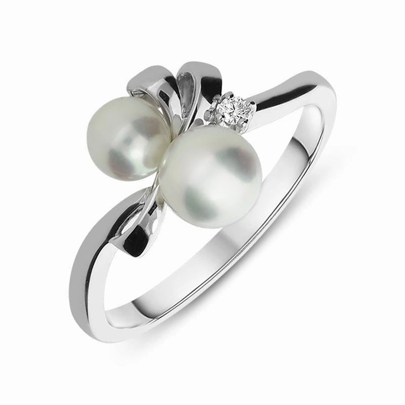 Mikimoto 18ct White Gold 5.5mm Akoya Pearl Diamond Ring D