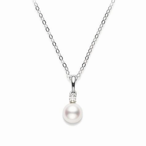 Mikimoto 18ct White Gold Diamond 8mm White AA Akoya Pearl Necklace