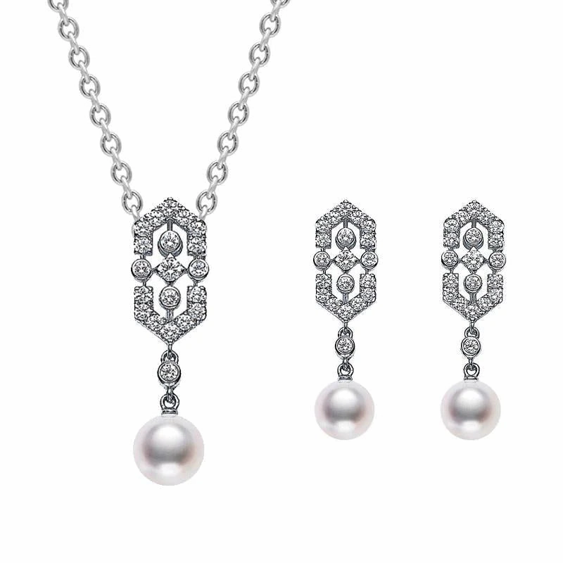 Mikimoto 18ct White Gold Diamond Akoya Pearl Two Piece Gift Set