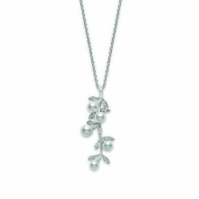 Mikimoto 18ct White Gold Diamond White Akoya Pearl Olive Necklace