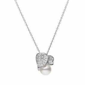 Mikimoto Les Petales Place Vendome 18ct White Gold 8mm Akoya Pearl Diamond Necklace