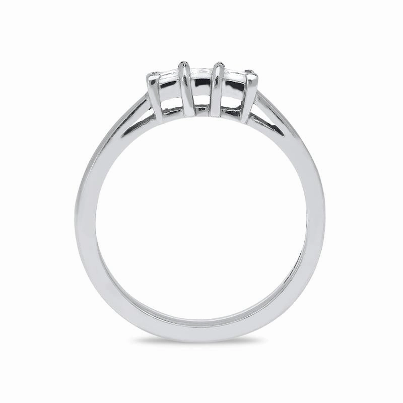 Platinum Diamond Princess Cut Trilogy Ring