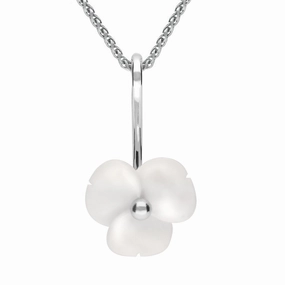Sterling Silver White Agate Tuberose 15mm Clover Necklace